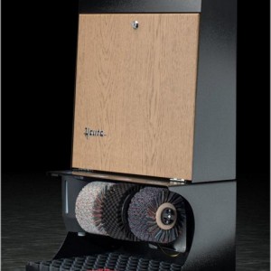 Ronda 30 NEGRO 9005 y puerta ROBLE CLARO