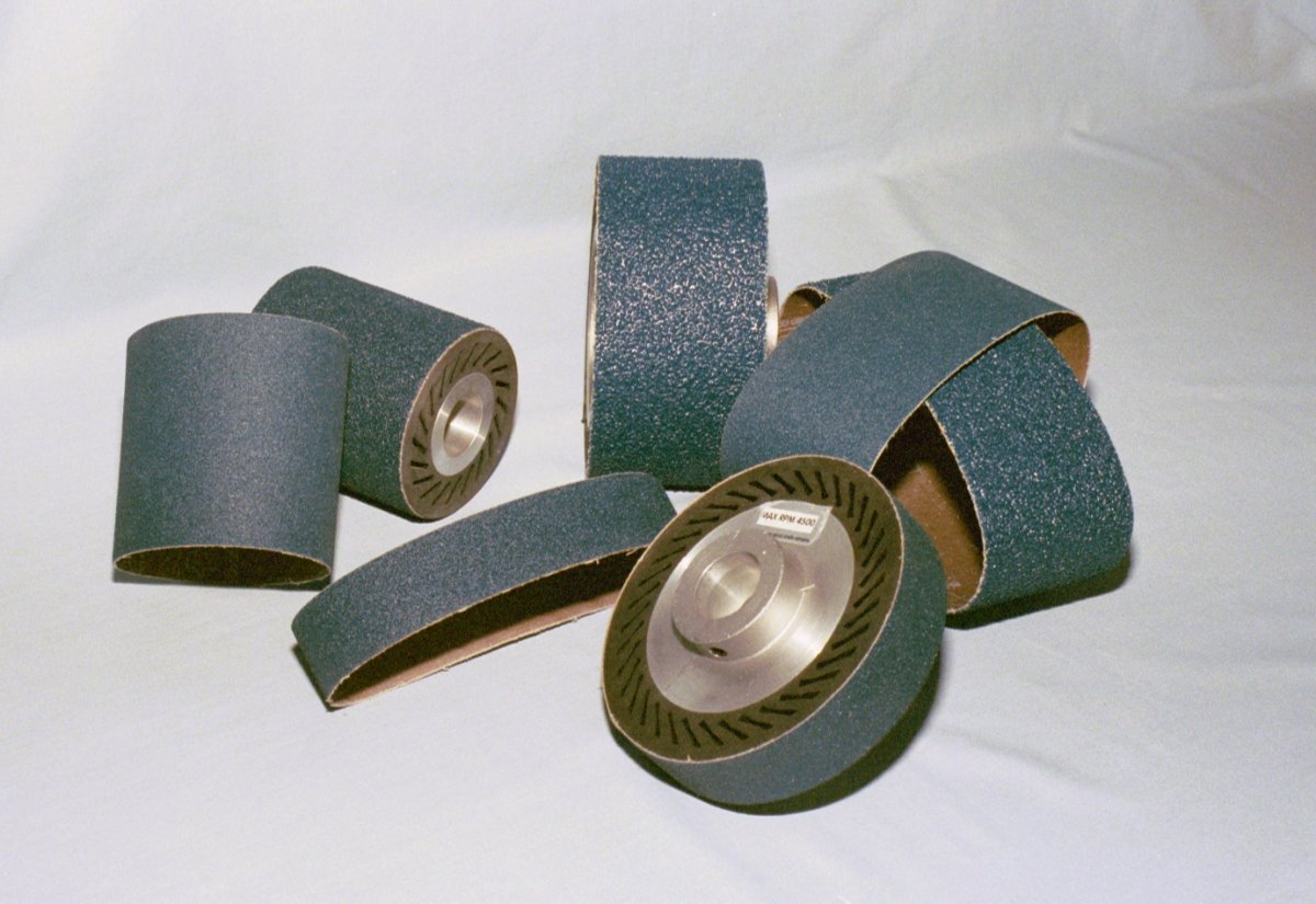 Goma expansion y lija